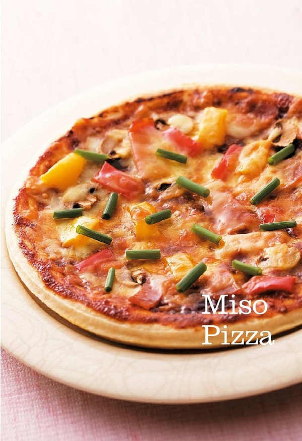 相撲味噌でうま辛Miso Pizza